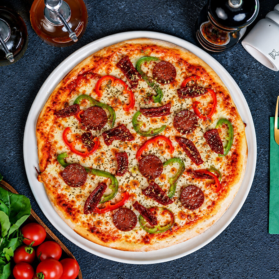 Anatolia Sucuklu Pizza (30 Cm)