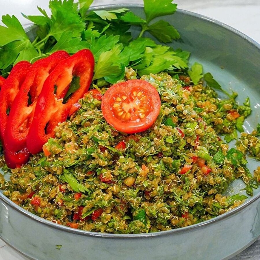 Kinoa Salata